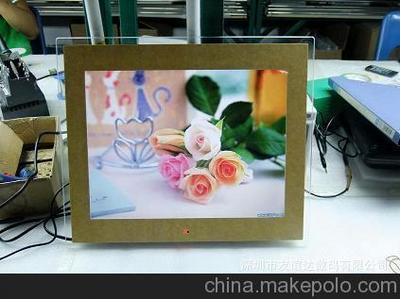 深圳工廠直銷15寸高清數(shù)碼相框 多功能一體化智能設備